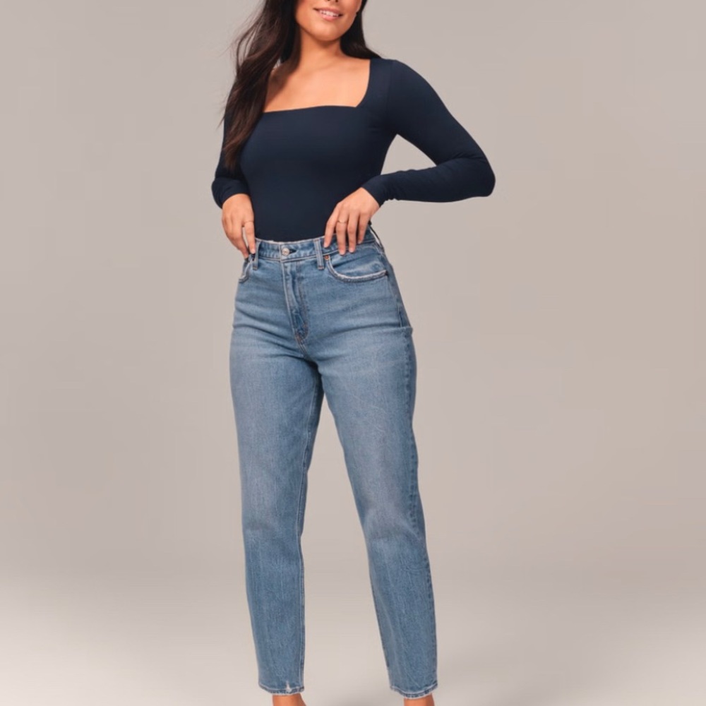 Abercrombie Curve Love Mom Jeans